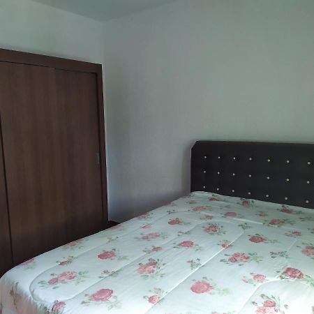 Flat Aconchegante Com Banheiro Privativo, Ambiente Inteiro Apartment Barueri Bagian luar foto